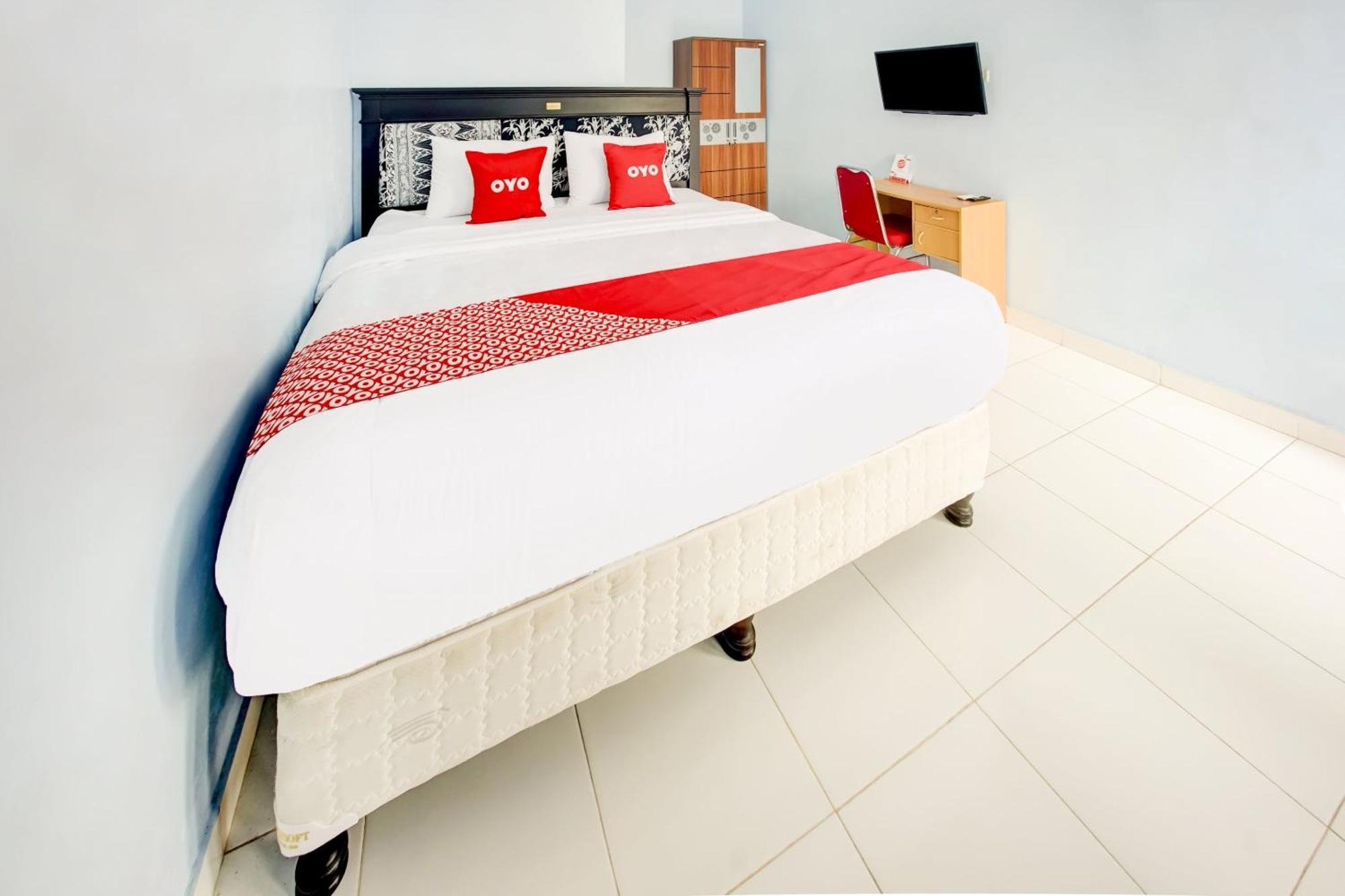 Oyo Life 3982 Azka Homestay Syariah 반다르 람풍 외부 사진