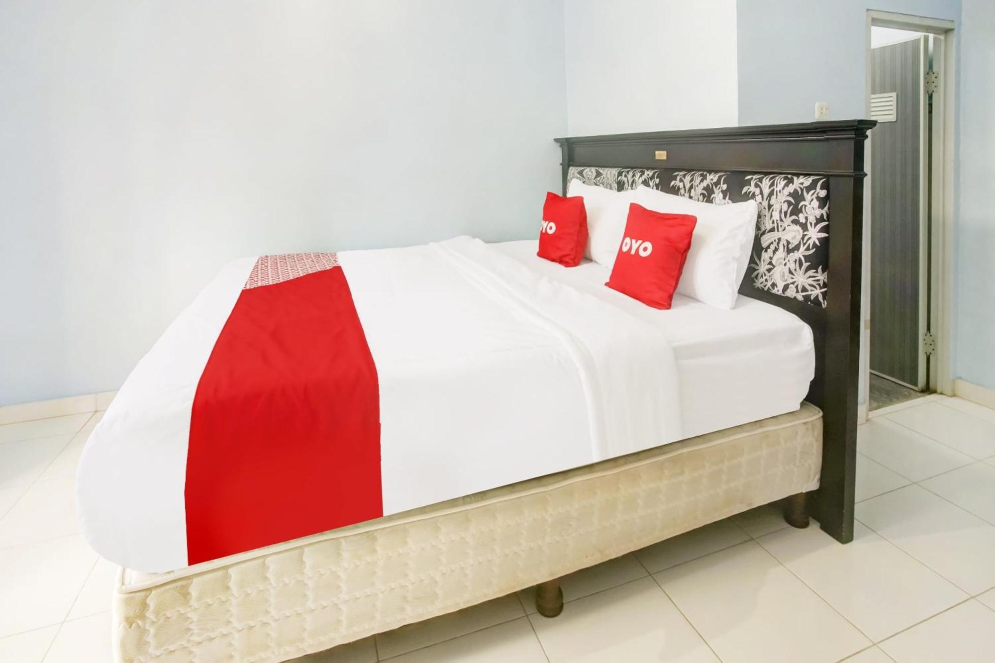 Oyo Life 3982 Azka Homestay Syariah 반다르 람풍 외부 사진